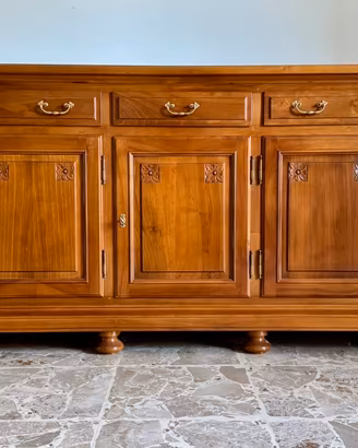 Elegante Soggiorno Completo in Legno Massello