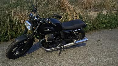 Moto Guzzi v7 II 15.000km