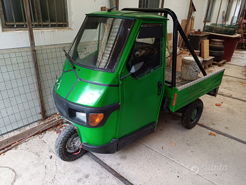 Ape 50 incidentato