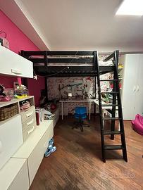 Struttura in legno per letto a soppalco nero