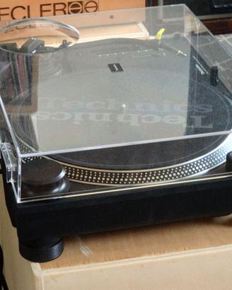 Piatto Technics SL 1210 MK 7
