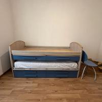 Cameretta salva spazio castello