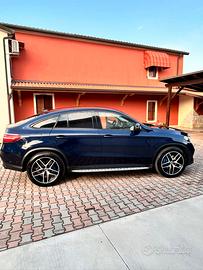 MERCEDES GLE 350 D 4 MATIC