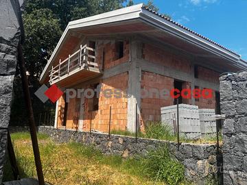 Aci Sant'Antonio - Villa Singola Nuova Costruzione