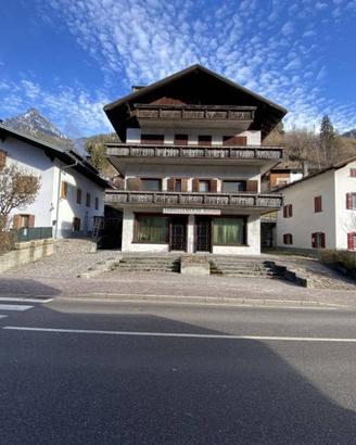 Palazzo / Stabile di 460 m² a Auronzo di Cadore
