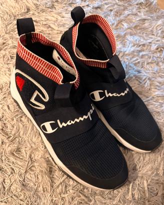 Scarpe Champions comodossime