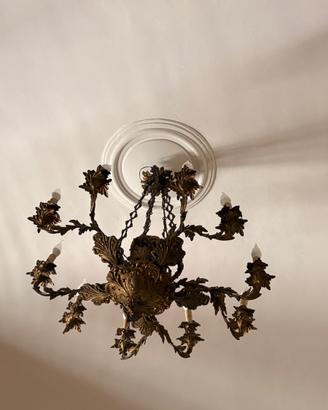 lampadario antico in bronzo dorato (o ottone fuso)