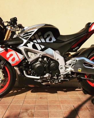Aprilia Tuono V4 1100 Factory 2016 15500 km