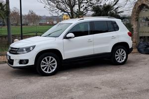 VOLKSWAGEN TIGUAN 2.0 TDI 140CV (A25)