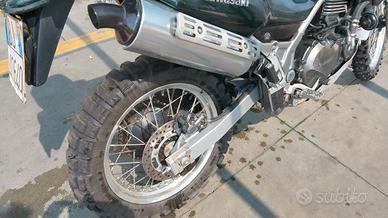  moto Kavasaki Kle 500