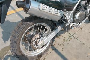  moto Kavasaki Kle 500