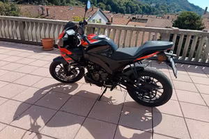 APRILIA TUONO 125