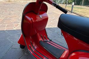 Vespa 125 et3 + vespa 200 rally