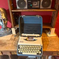 Macchina da scrivere, Antares