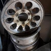 Cerchi in lega mitsubishi Pajero L040
