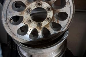 Cerchi in lega mitsubishi Pajero L040