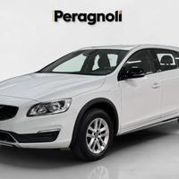 VOLVO V60 Cross Country D3 Geartronic Business