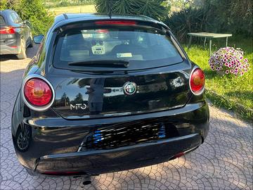 Mito neopatentati colore nero