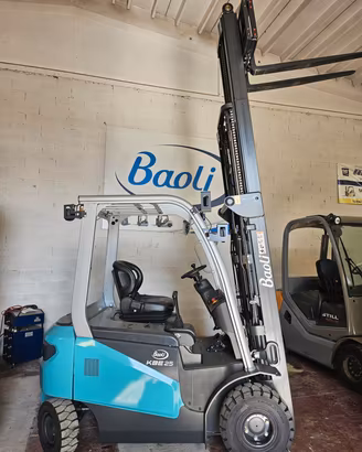 Carrello elevatore elettrico 2500kg completo di tr