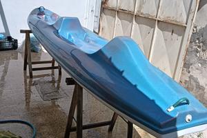 Canoa biposto artigianale in vetroresina