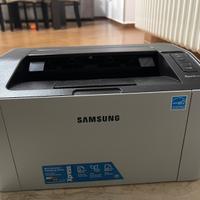 stampante SAMSUNG usata solo per un anno