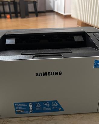 stampante SAMSUNG usata solo per un anno