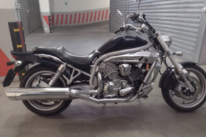 Hyosung Aquila gv650