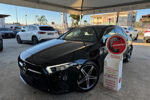 MERCEDES-BENZ A 180 d AUTO. SPORT NIGHT - MY22