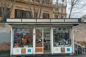 CHIOSCO licenza Viale Regina Elena