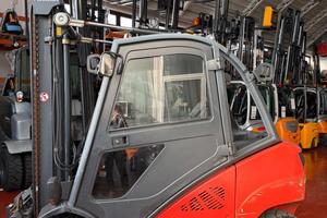 carrelli elevatori muletti