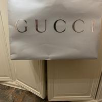 Busta gucci