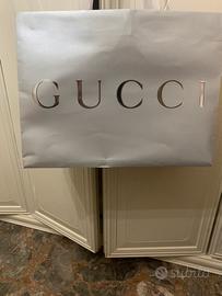 Busta gucci