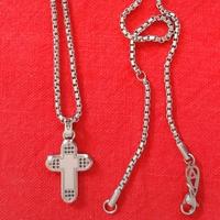 Collana con croce Aragonesi