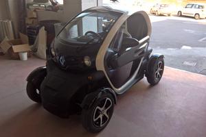 Renault Twizy - momo design 2013