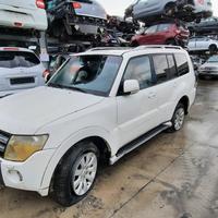 MITSUBISHI PAJERO 2010 - RICAMBI