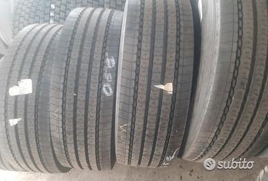 305 70 22.5 Michelin