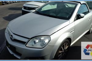 Ricambi Usati OPEL Tigra B