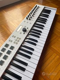 Arturia Keylab 49 essentials