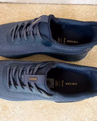 Scarpe blu Geox