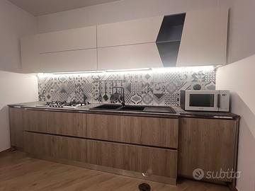 CUCINA COMPLETA DI ELETTRODOMESTICI  SPAR