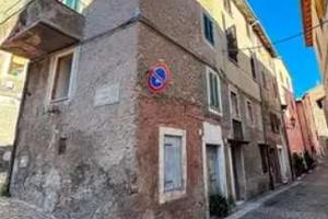 Appartamento a Cerreto Laziale (RM)