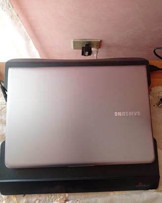 Ultrabook Samsung i5 Sottile Fibra Vetro e Titanio