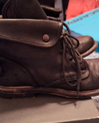 Stivaletto allacciato vera pelle donna