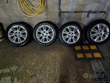 Cerchi Opel da 16 gommati