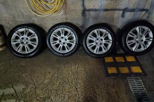 Cerchi Opel da 16 gommati
