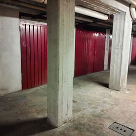 Garage - Zona Rosselli, via principale