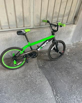 BMX MBM instrinct Freestyle 20”