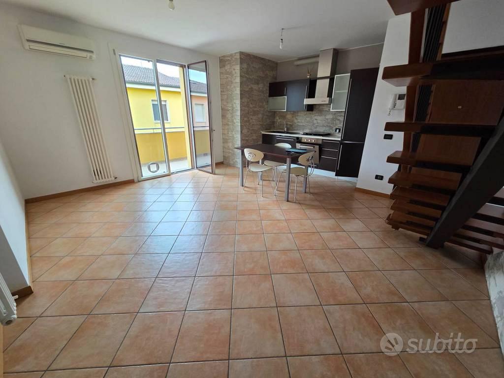 Apartment in Mirandola, Modena - Vista 6
