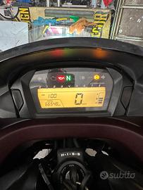Honda integra 700