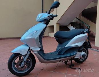 Piaggio Fly